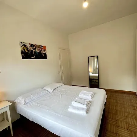 Elegante E Centrale Trilocale A Trastevere *