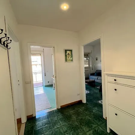 Elegante E Centrale Trilocale A Trastevere Apartman