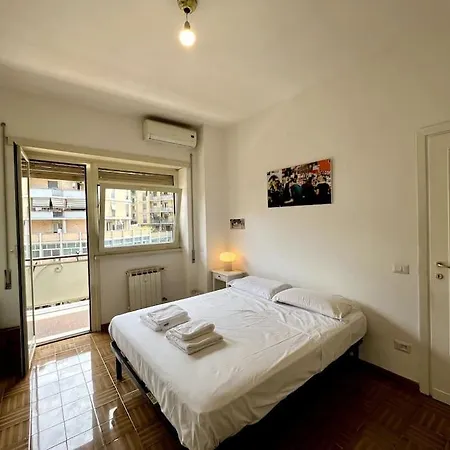 Elegante E Centrale Trilocale A Trastevere Apartman *